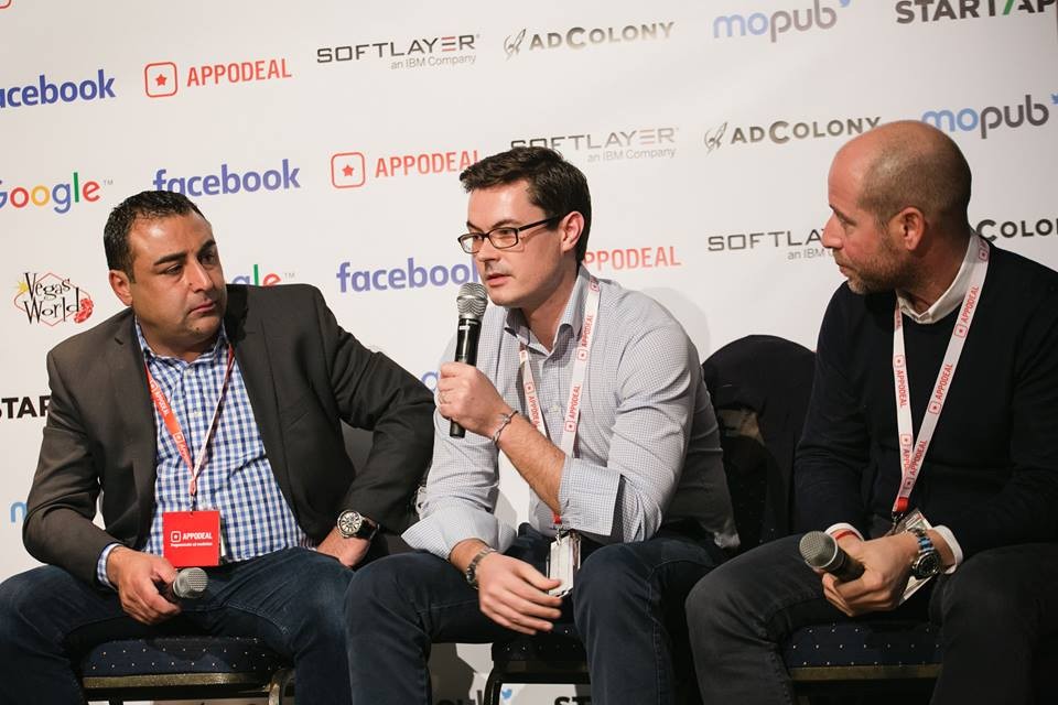 Velo Partners Director Andrew Reader discusses investment in the social casino space with Imperus Founder Daniel Kajouie (left) and Carbon Group Owner Daniel Burns (right).