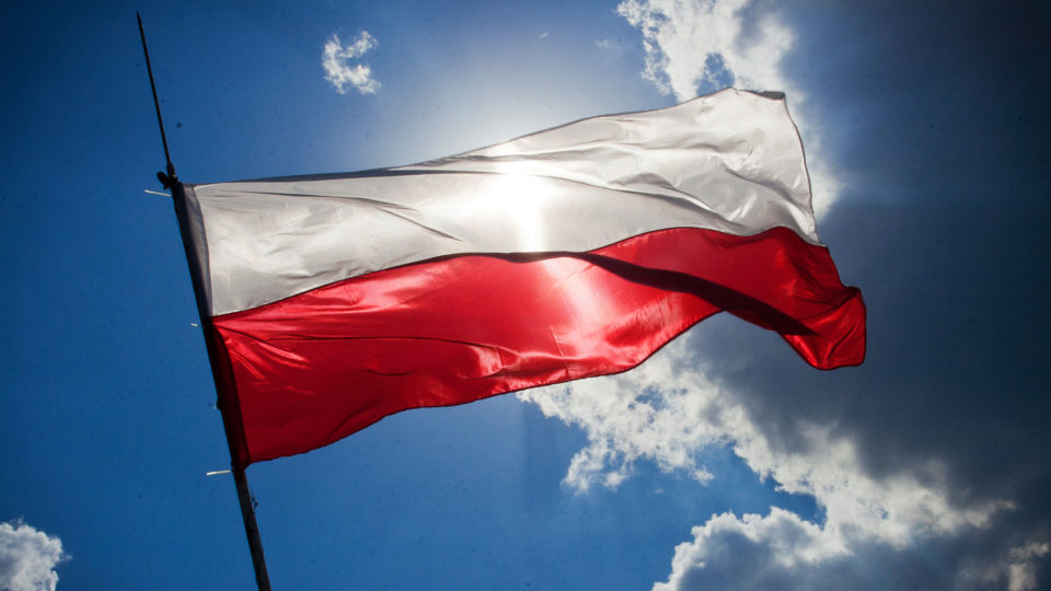 sky-blue-flag-poland-960x540.jpg